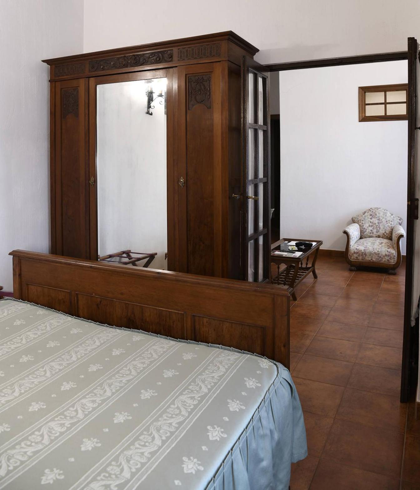 Casa De Los Acacio San Clemente  Extérieur photo